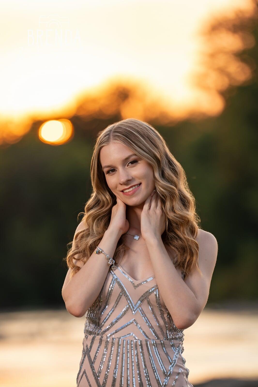 Senior High School Photo Shoot and Makeup Artist 2024