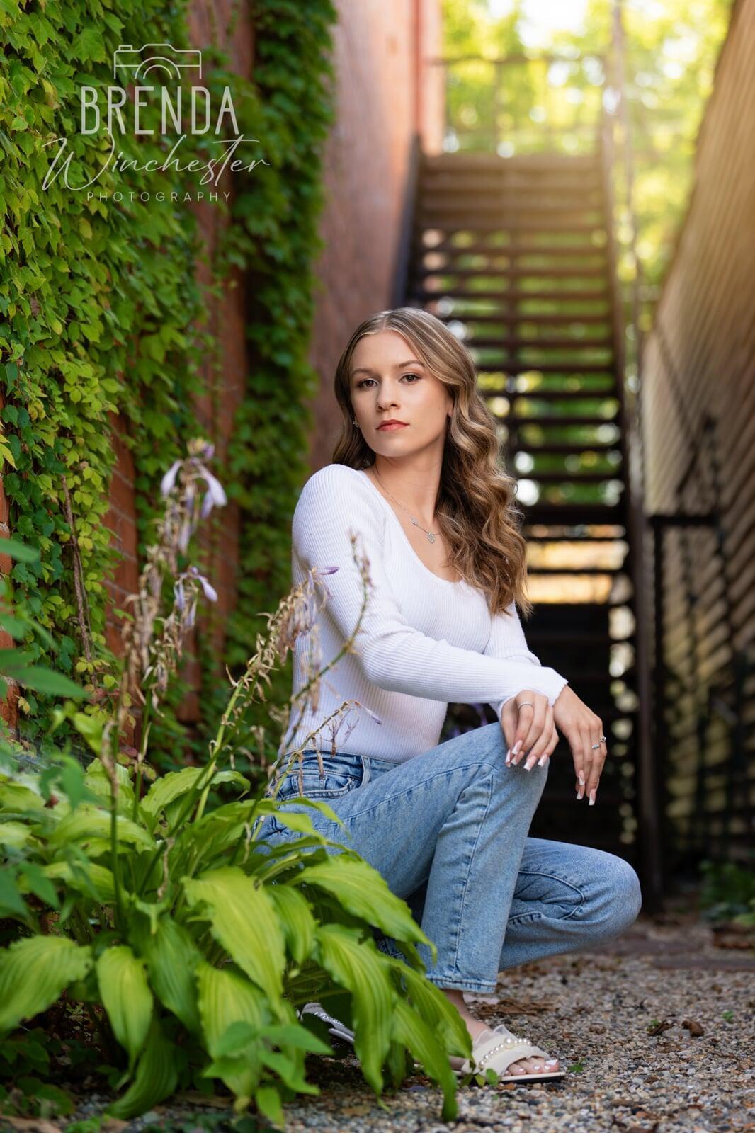 Senior High School Photo Shoot and Makeup Artist 2024